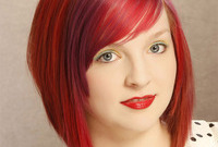 How-to-wear-vibrant-red-hair-side